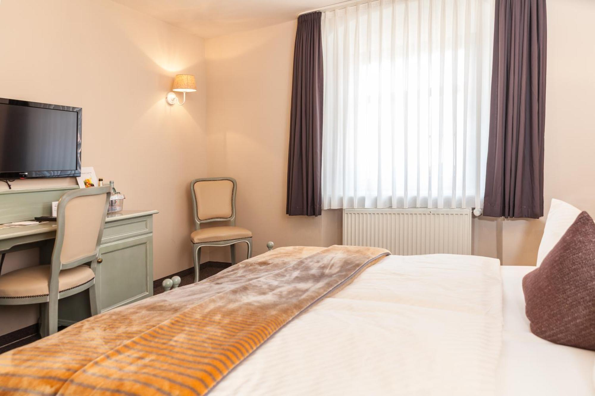 Altstadt-Hotel Фрайберг Номер фото